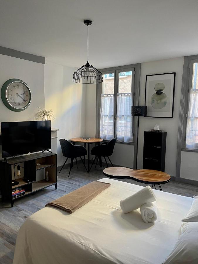 Chez Mick Et Sarah Apartment Le Puy-en-Velay Ngoại thất bức ảnh